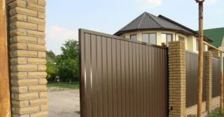 Купить откатные ворота из профнастила Канск, цена от 1749 руб.