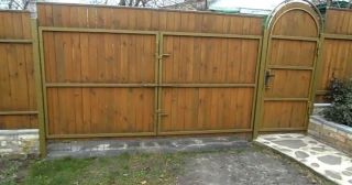 Купить распашные ворота деревянные Канск, цена от 2725 руб.